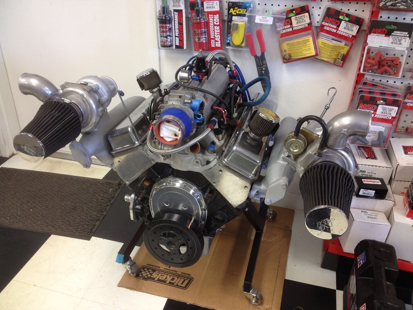 Twin Turbo Fuel Injected Small Block Chevy Motor